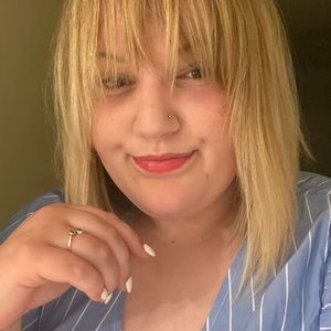 Meet your Posher, Sophia